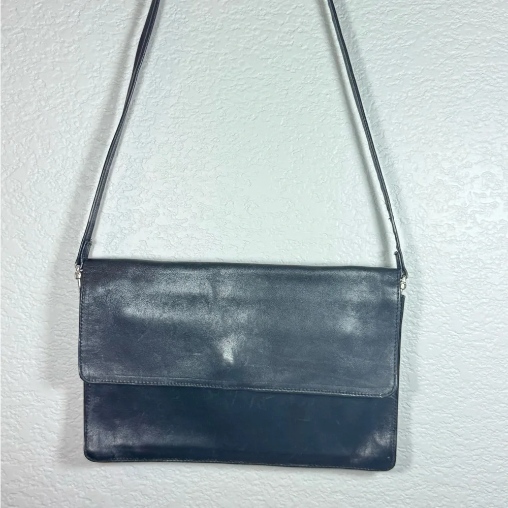 Elegant Black Leather Women's Bag
